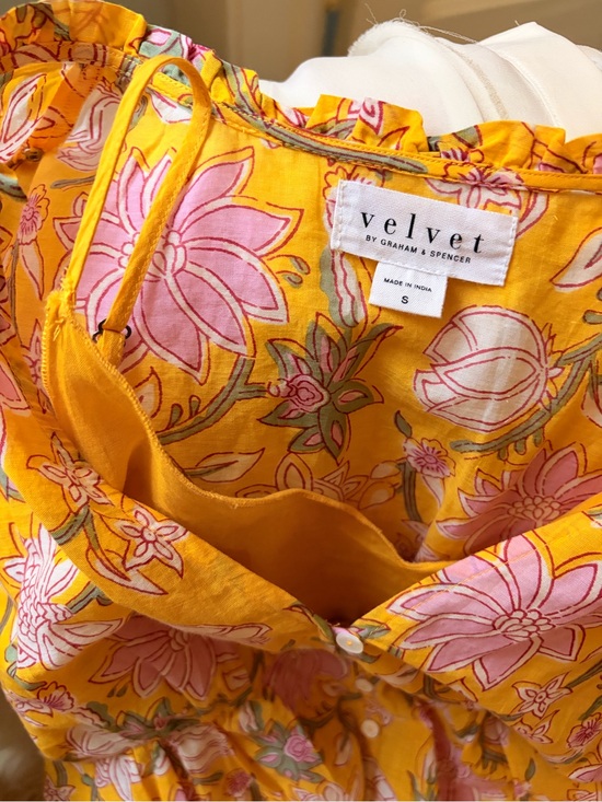 Velvet by Graham & Spencer Dresses & Skirts - Velvet by Graham & Spencer Yellow Pink Floral Dress